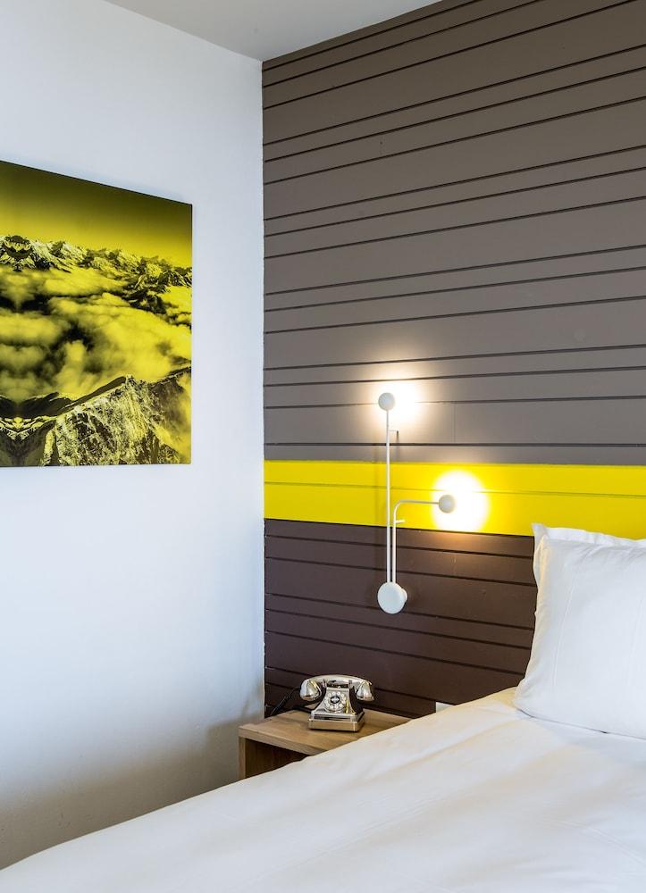 Hotel Ormelune Валь-д'Изер Экстерьер фото