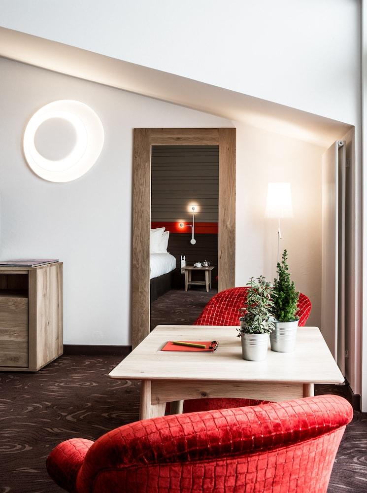 Hotel Ormelune Валь-д'Изер Экстерьер фото